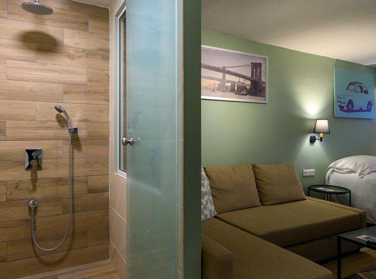 Pol'S Studio, Kalamata Mediterranean Apartments Eksteriør billede