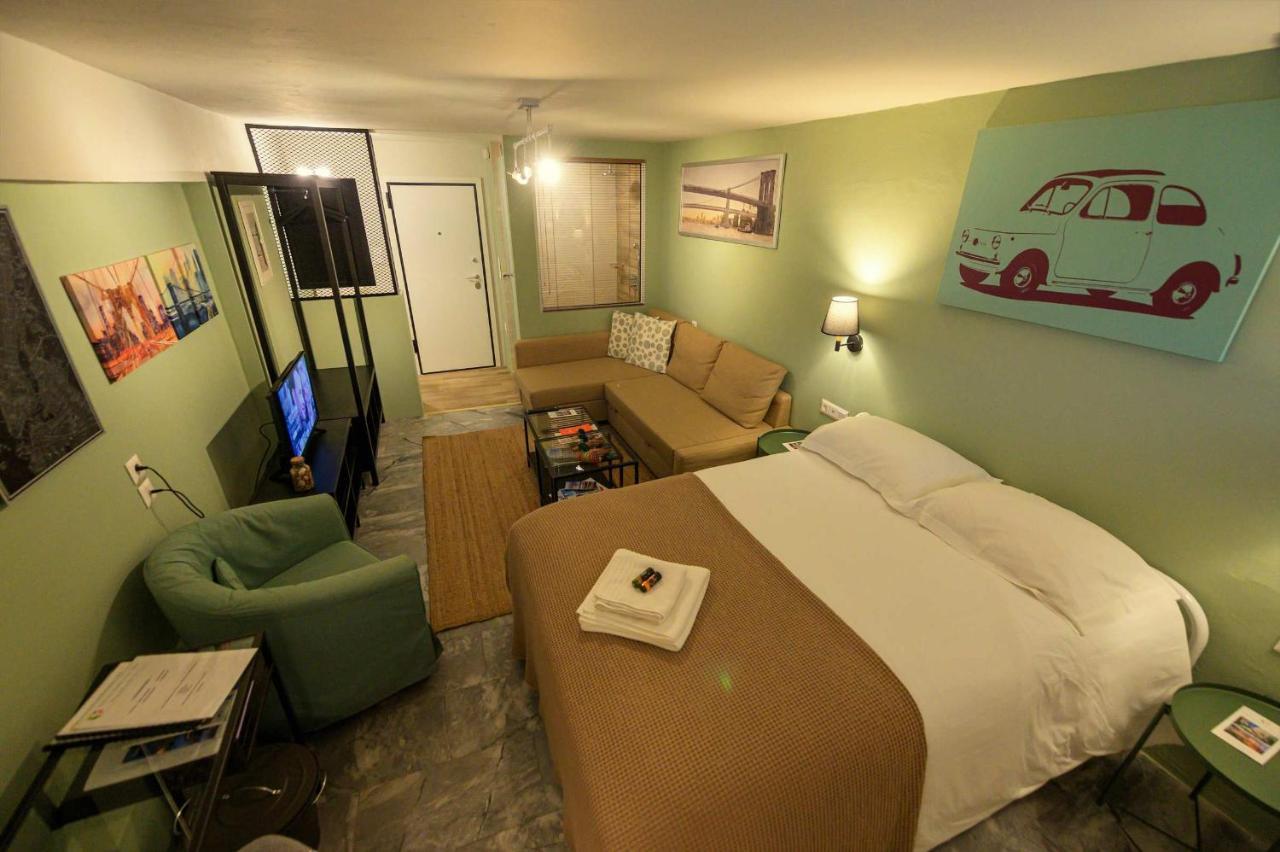 Pol'S Studio, Kalamata Mediterranean Apartments Eksteriør billede
